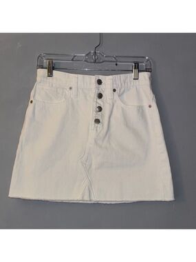 Madewell Ivory Denim Button Front Mini Skirt Size 25 / US 2